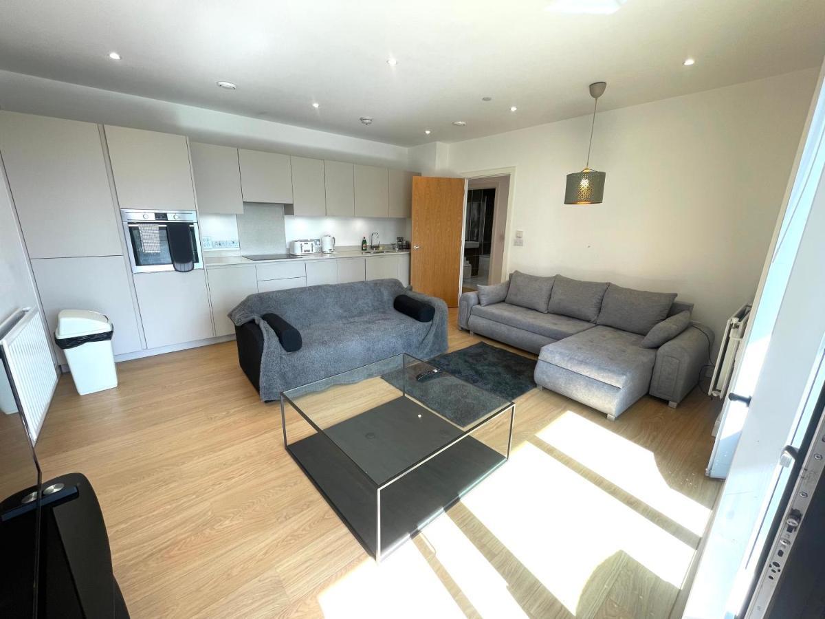 Luxury London Apartment - Steps To East Croydon Train Station Εξωτερικό φωτογραφία